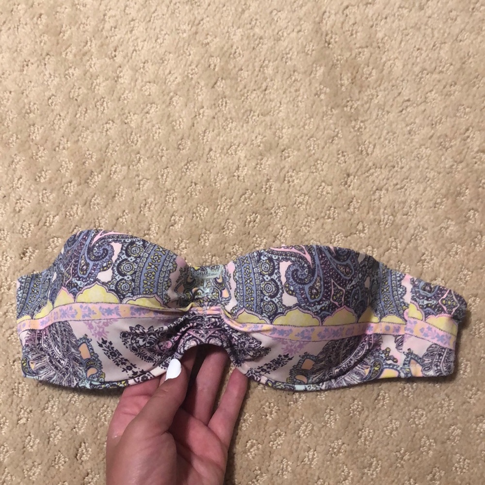 VICTORIA SECERT swimsuit top